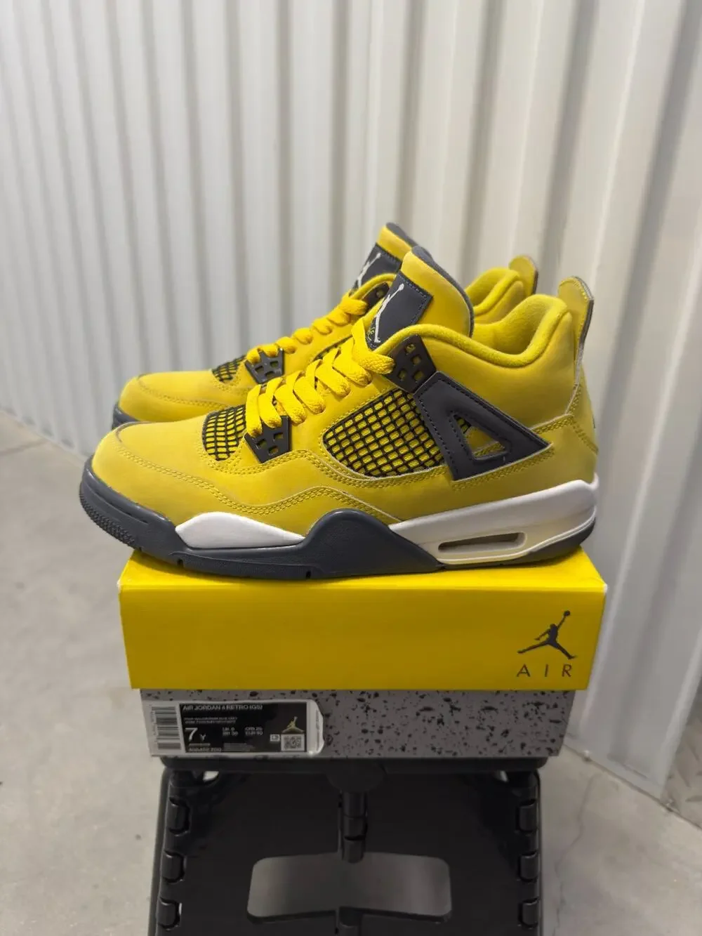 Nike Air Jordan 4 Lightning Tour Multi-Color 2021 Size 7y GS - 408452-700